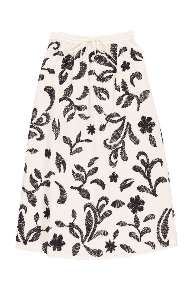 SISTERS EMBROIDERED LONG SKIRT WHITE&BLACK
